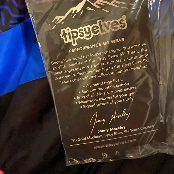 NWT TipsyElves Men’s Night Run Snow Suit in black, blue and pink - Picture 11 of 11